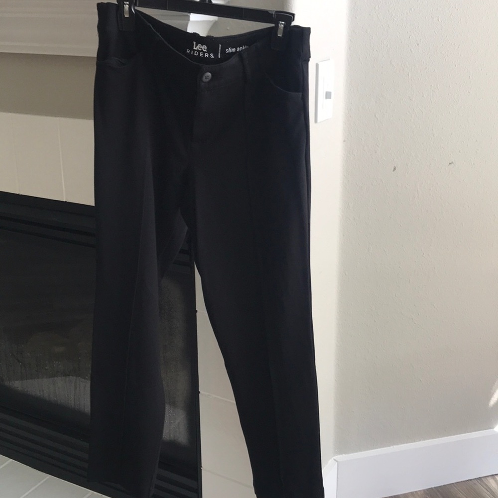 Dressy stretchy pants